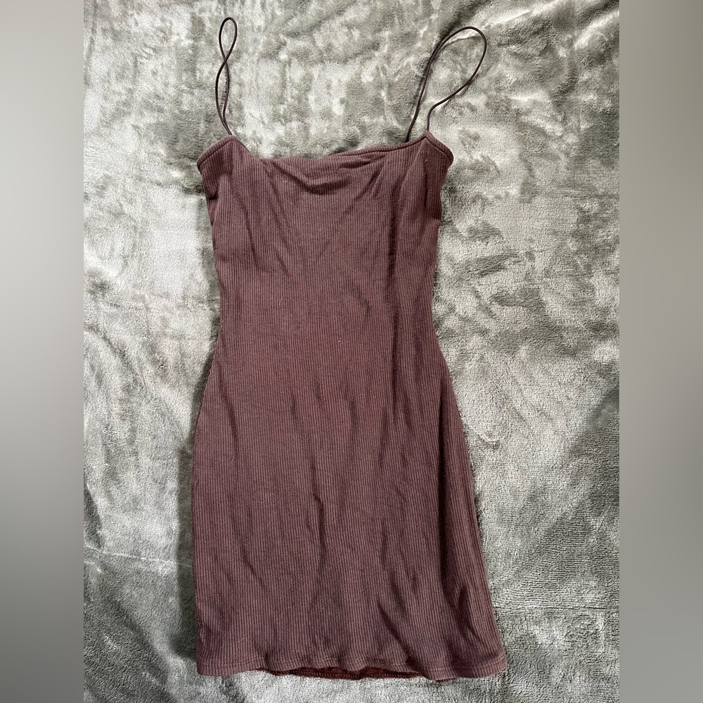 Women’s mini tight dress Size L fits like an XXS was dried on high heat :(